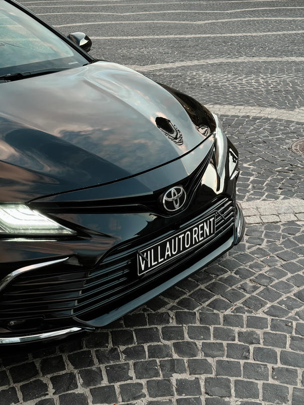 TOYOTA CAMRY 75